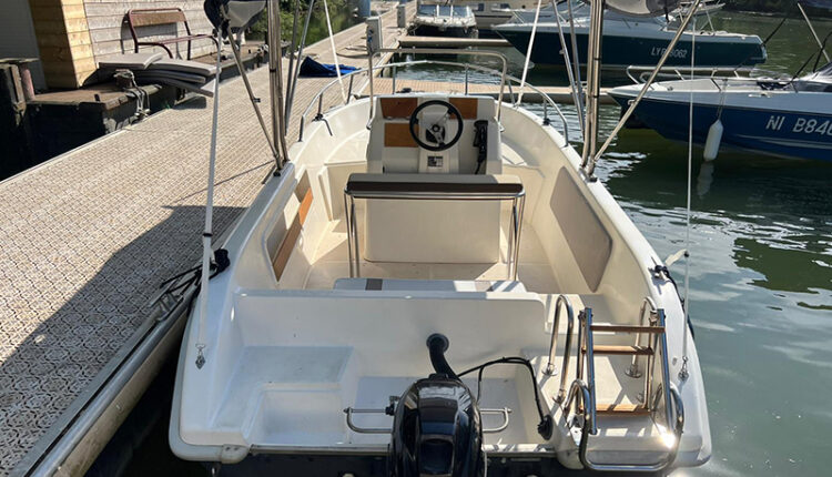 Locaconcept à Mâcon - Location bateau sans permis Terminal Boat EN 21