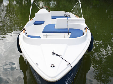 Bateau sans permis Ruban Bleu Most à louer à Macon