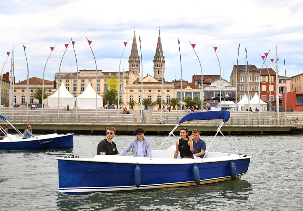 Balade bateau sans permis Mâcon